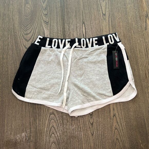 NWT Love Streak Womens Cotton Track Gym Shorts Size 1X - Picture 1 of 5